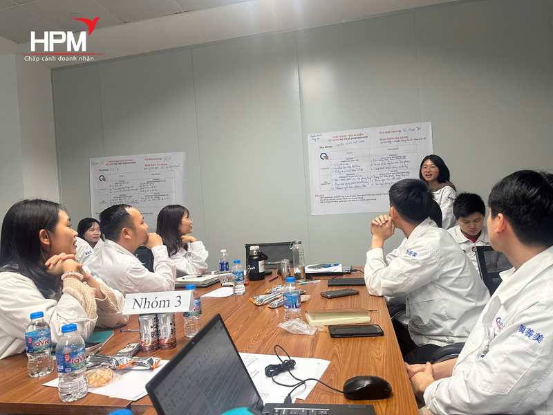 Nhân sự khối văn phòng và sản xuất cùng tham gia đào tạo kỹ năng quản lý thời gian 