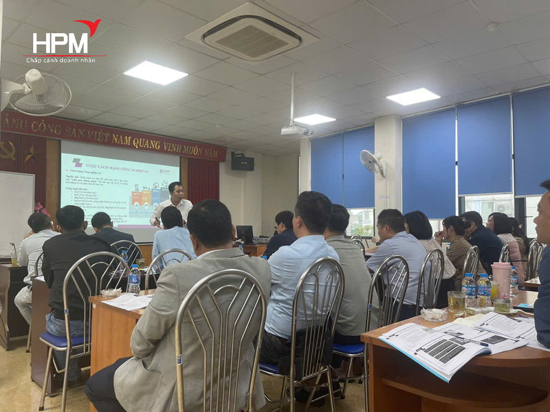 Nhân sự TVT tham gia lớp đào tạo nhận thức chuyển đổi số 