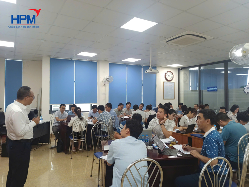 Đào tạo kỹ năng phát triển nhân sự cho lãnh đạo trẻ