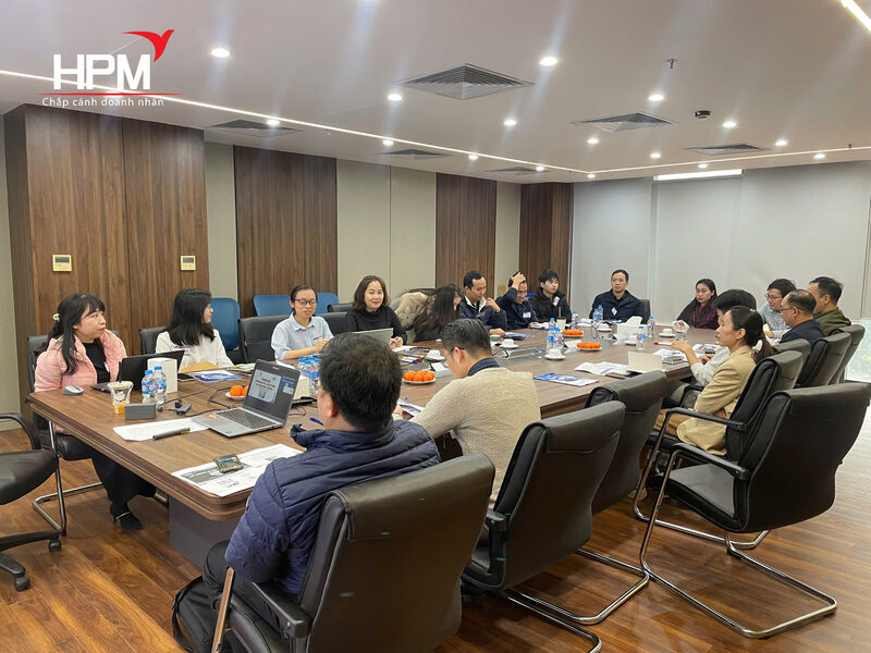 Kỹ năng giao tiếp trong quản lý nhân sự và vận hành doanh nghiệp