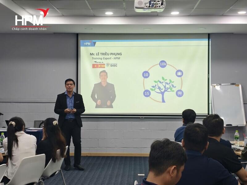 Khóa học Train The Trainer cho quản lý sản xuất nội bộ
