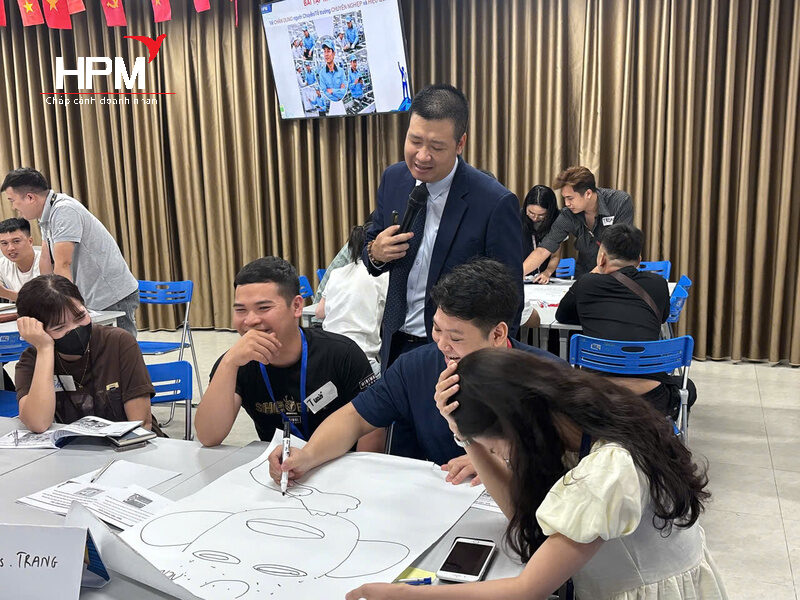 Đào tạo Chuyền trưởng sản xuất tại Foxconn Việt Nam