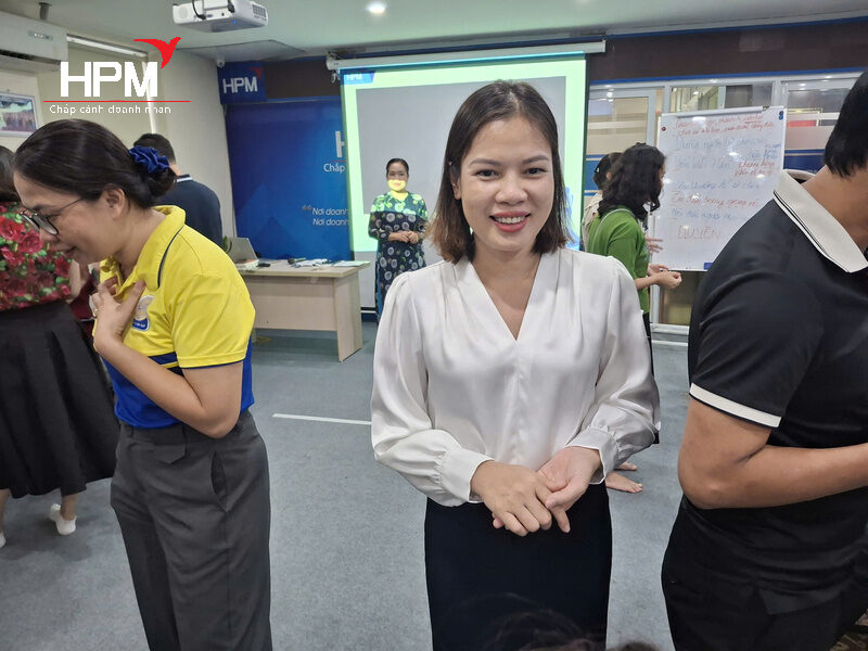 Khóa học kỹ năng thuyết trình chuyên nghiệp 