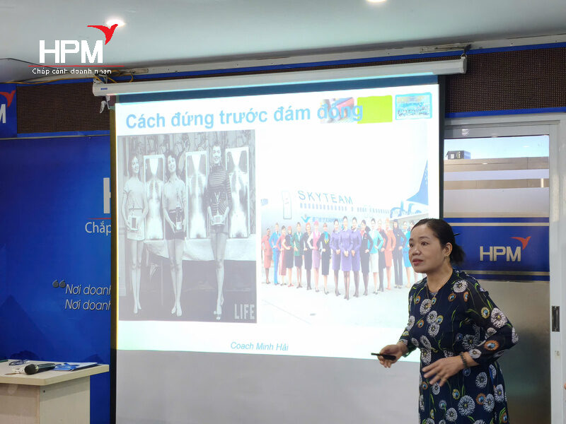 Khóa học kỹ năng thuyết trình chuyên nghiệp 