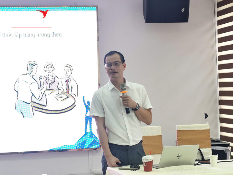 Xây dựng chính sách lương phù hợp cho doanh nghiệp Xây dựng chính sách lương phù hợp cho doanh nghiệp
