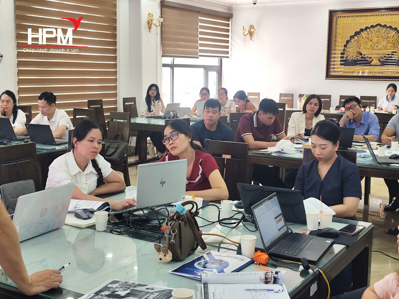 Xây dựng chính sách lương phù hợp cho doanh nghiệp Xây dựng chính sách lương phù hợp cho doanh nghiệp