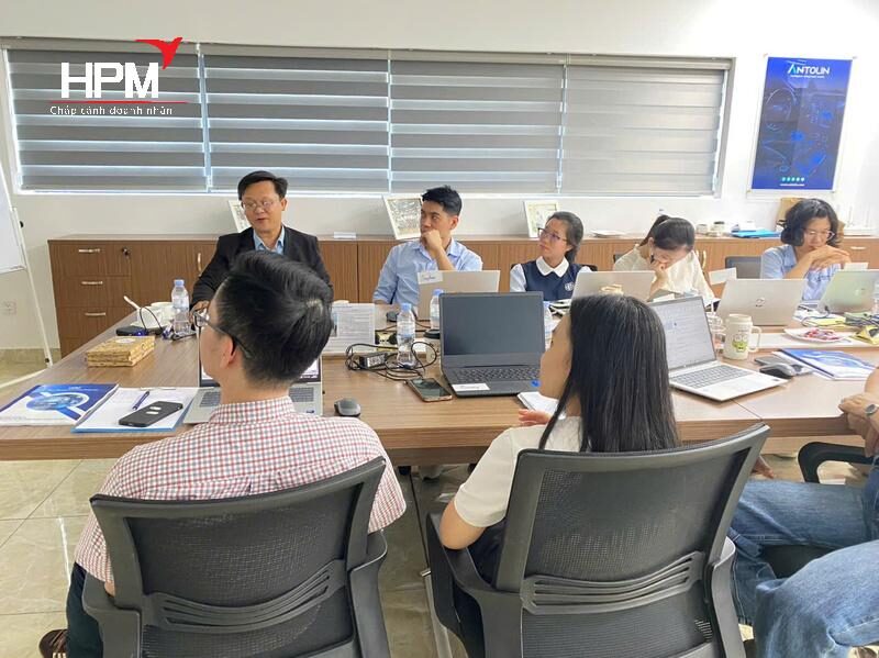 Ứng dụng Claude AI trong quản trị vận hành - HPM đào tạo tại Antolin Ứng dụng Claude AI trong quản trị vận hành - HPM đào tạo tại Antolin