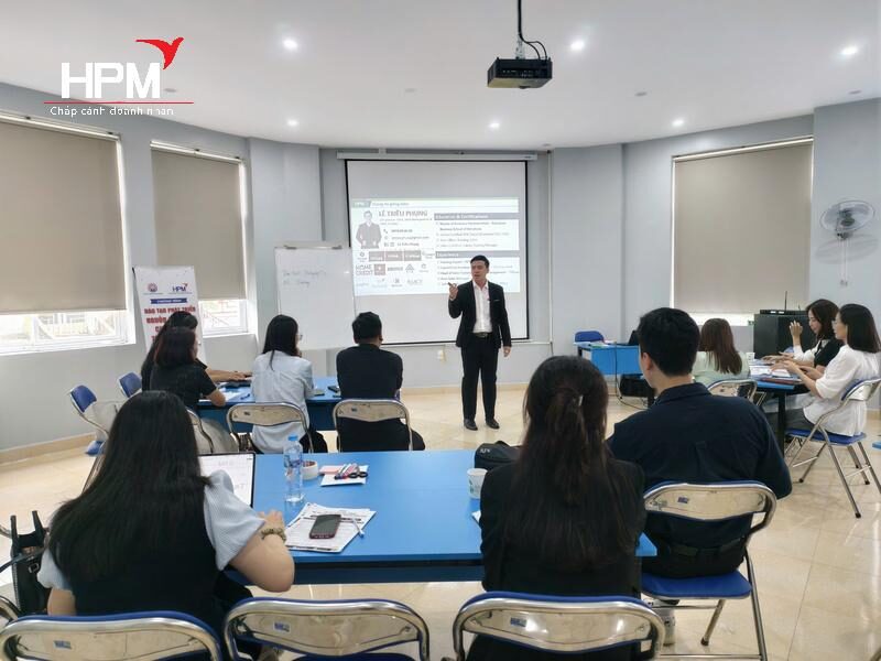 Khóa học kỹ năng chốt sales đa kênh tại HPM Hải Phòng