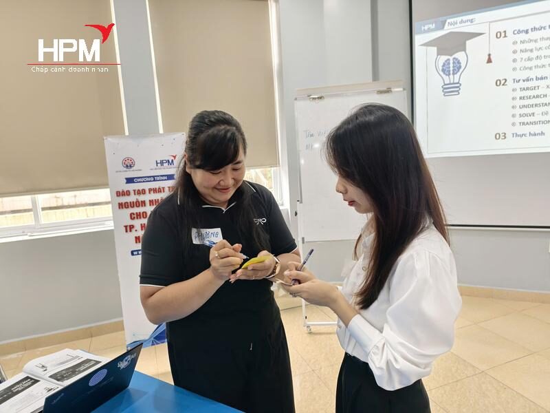 Khóa học kỹ năng chốt sales đa kênh tại HPM Hải Phòng