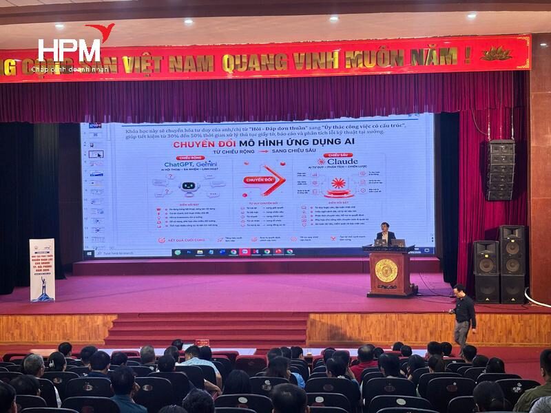 Mục tiêu bứt phá của khóa đào tạo ứng dụng AI trong chuyển đổi số doanh nghiệp Mục tiêu bứt phá của khóa đào tạo ứng dụng AI trong chuyển đổi số doanh nghiệp
