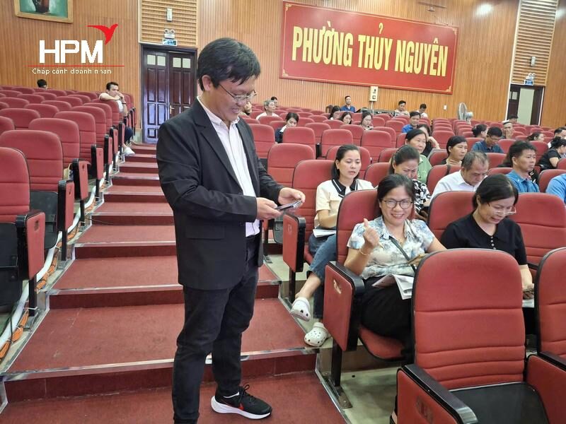 Ứng dụng AI trong chuyển đổi số doanh nghiệp - HPM hợp tác đào tạo tại Thủy Nguyên Ứng dụng AI trong chuyển đổi số doanh nghiệp - HPM hợp tác đào tạo tại Thủy Nguyên