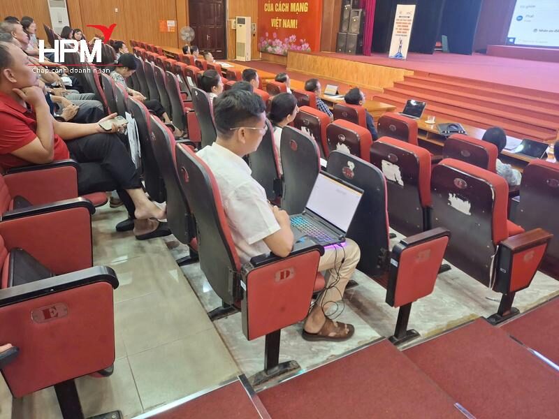 Ứng dụng AI trong chuyển đổi số doanh nghiệp - HPM hợp tác đào tạo tại Thủy Nguyên Ứng dụng AI trong chuyển đổi số doanh nghiệp - HPM hợp tác đào tạo tại Thủy Nguyên