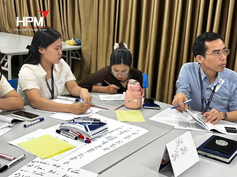 Năng lực quản lý cấp phòng - HPM hợp tác đào tạo tại Foxconn